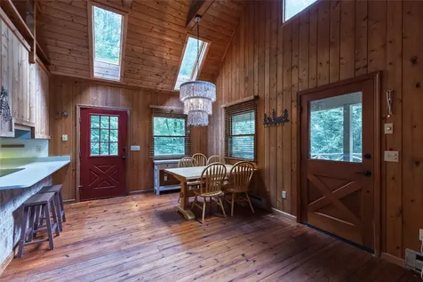 276 Dominion Road Cashiers NC 28717