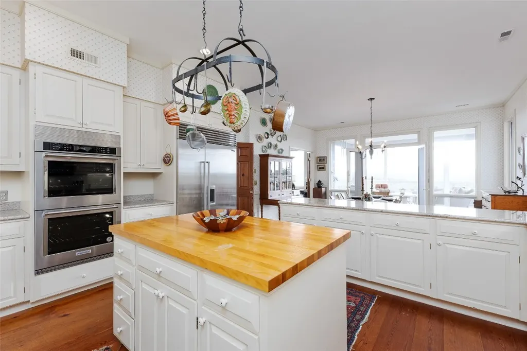 289 Lower Brushy Face Road Highlands NC 28741