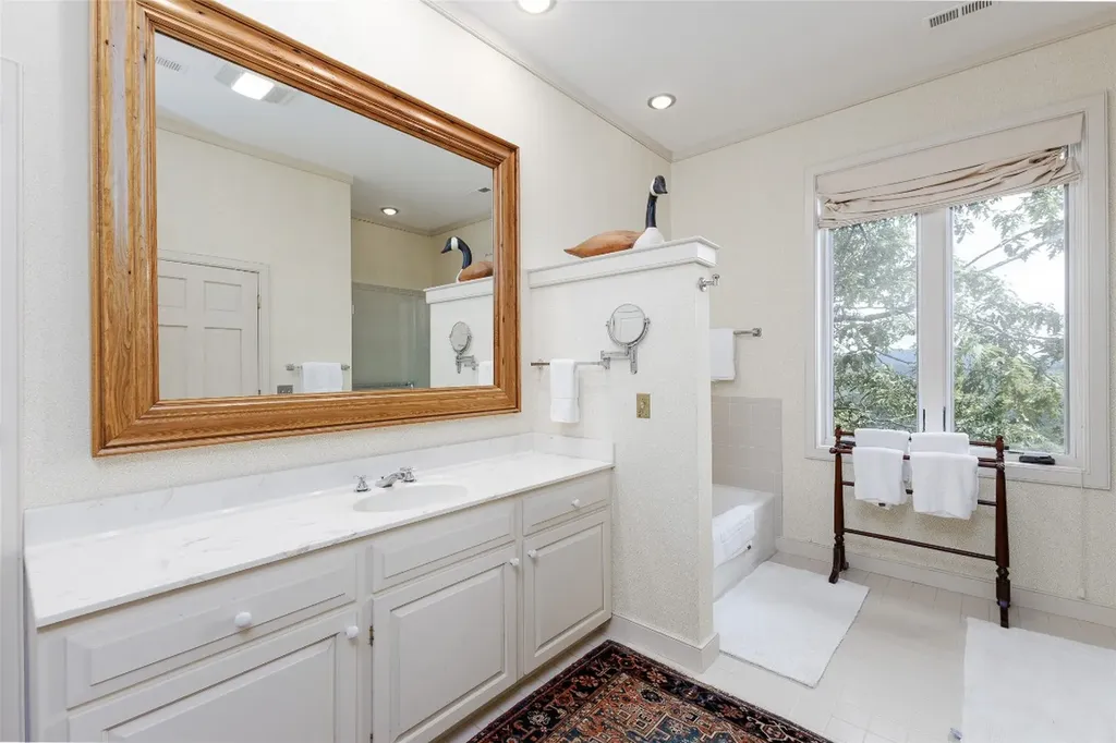 289 Lower Brushy Face Road Highlands NC 28741