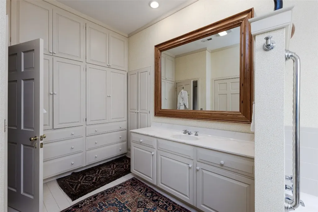 289 Lower Brushy Face Road Highlands NC 28741