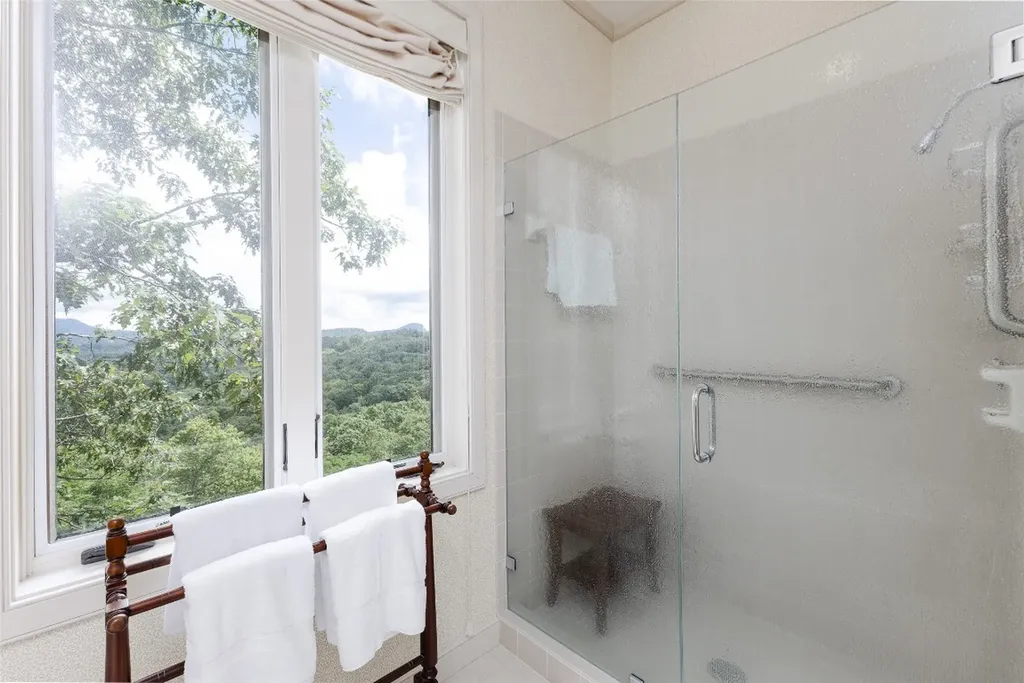 289 Lower Brushy Face Road Highlands NC 28741