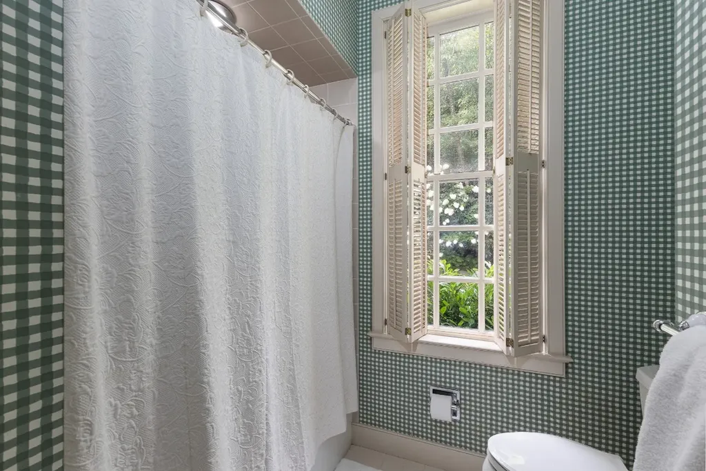 289 Lower Brushy Face Road Highlands NC 28741