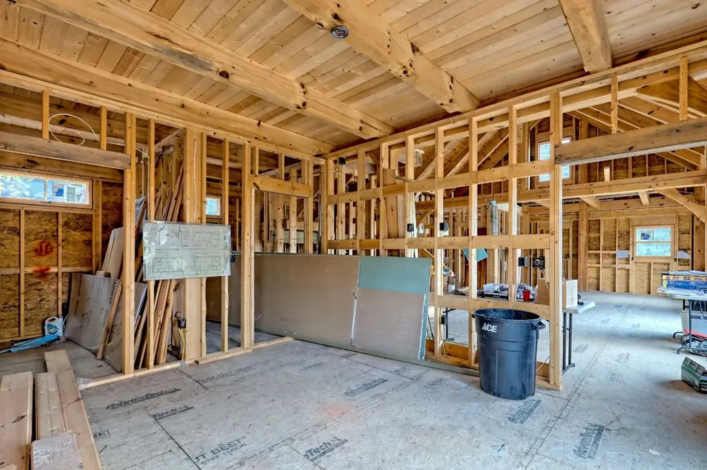 78 Natural Bridge Road Scaly Mountain NC 28755