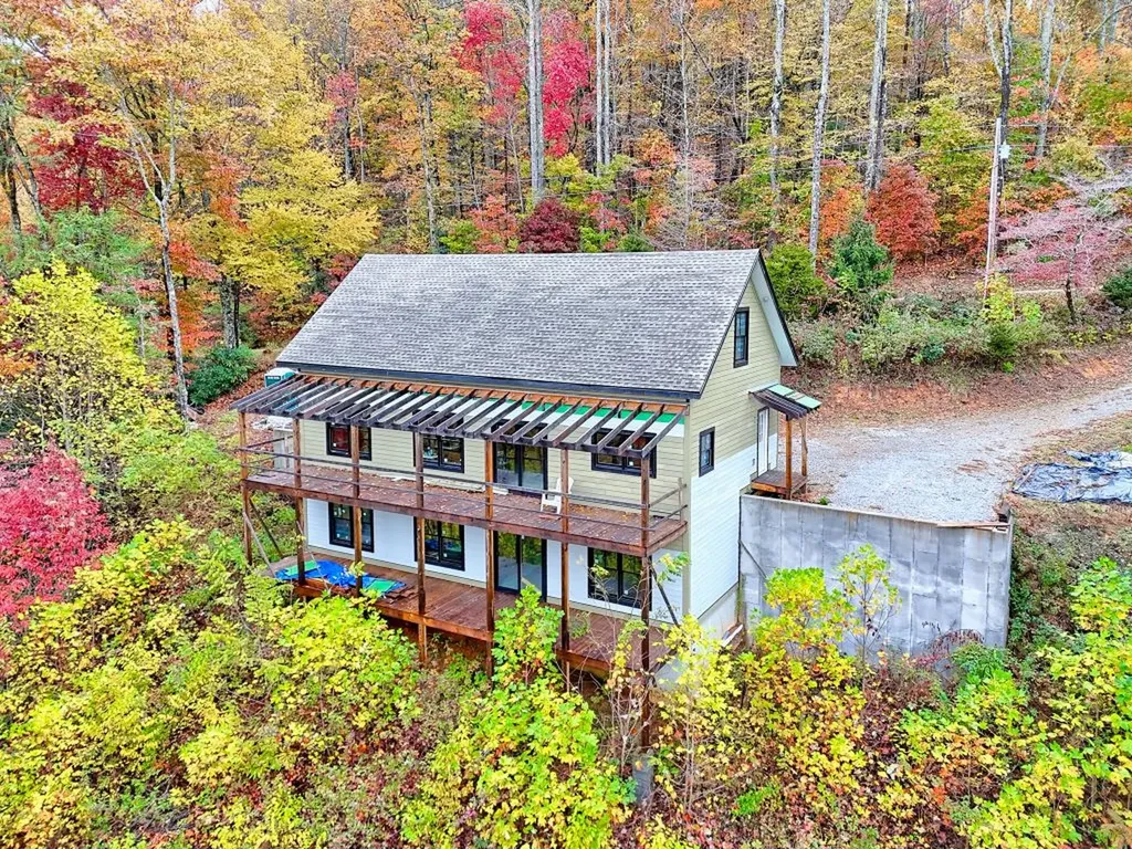 78 Natural Bridge Road Scaly Mountain NC 28755