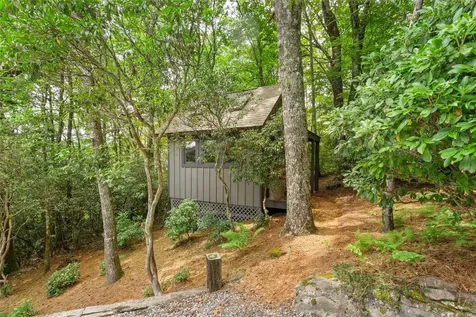 1687 Shirley Pressley Road Glenville NC 28736