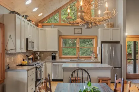 1687 Shirley Pressley Road Glenville NC 28736