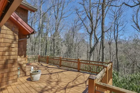 451 Crescent Trail Highlands NC 28741
