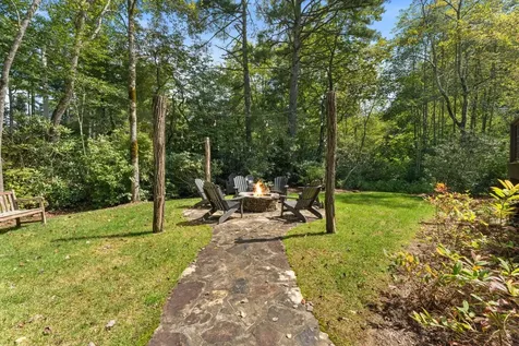 17 Highlands Walk Highlands NC 28741