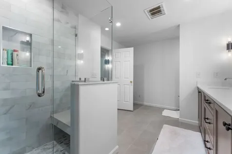 17 Highlands Walk Highlands NC 28741