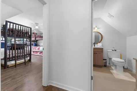 17 Highlands Walk Highlands NC 28741