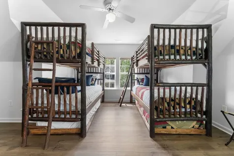 17 Highlands Walk Highlands NC 28741