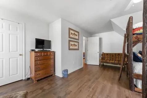 17 Highlands Walk Highlands NC 28741