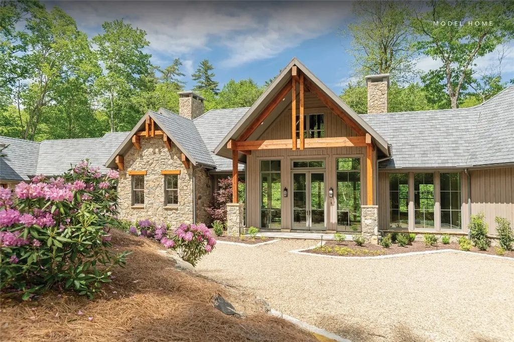 176 Dry Creek Trail Cashiers NC 28717