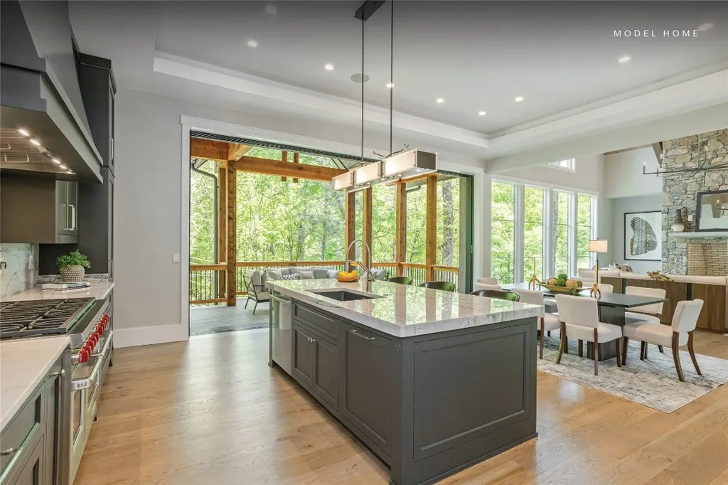 176 Dry Creek Trail Cashiers NC 28717