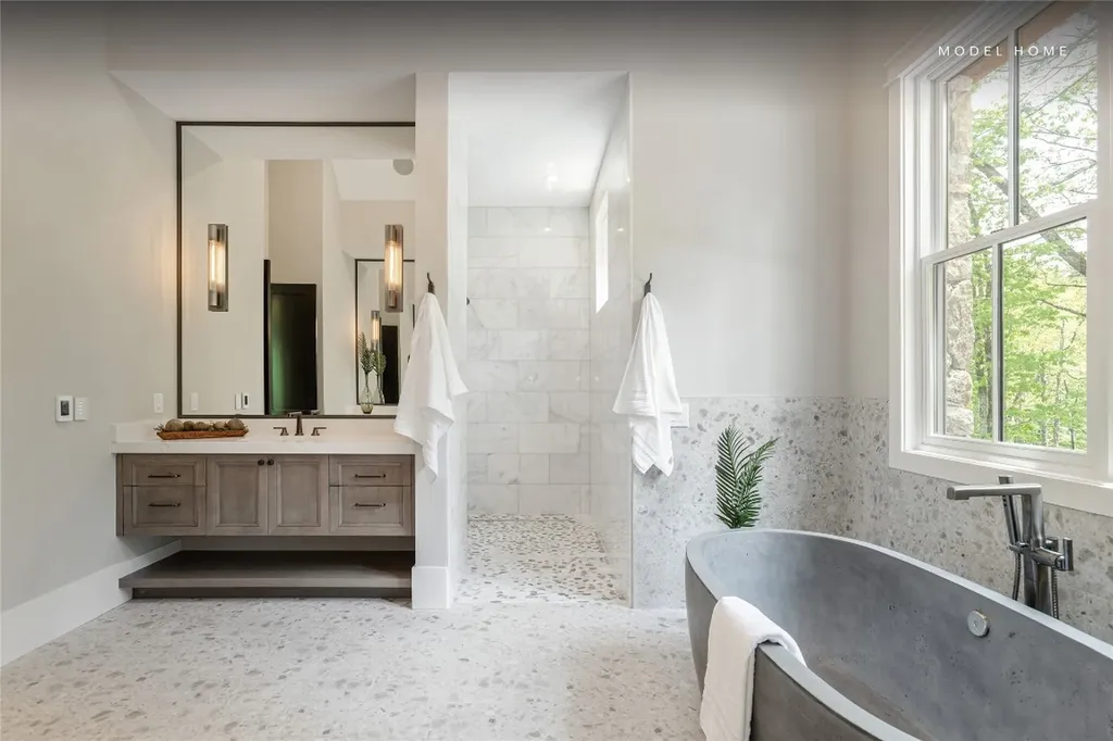 176 Dry Creek Trail Cashiers NC 28717