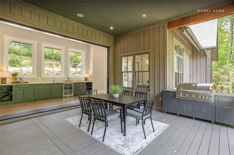 176 Dry Creek Trail Cashiers NC 28717