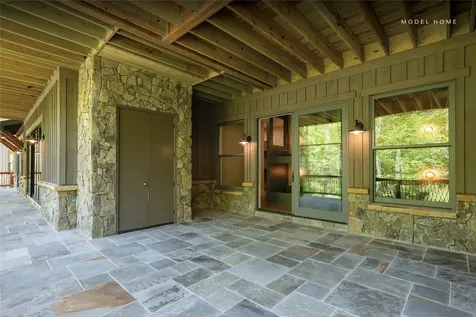 176 Dry Creek Trail Cashiers NC 28717