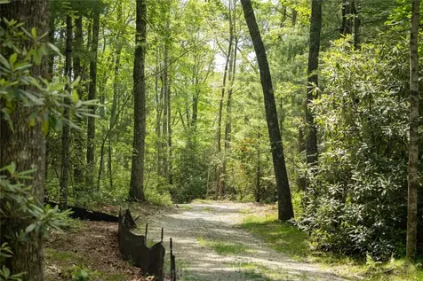 176 Dry Creek Trail Cashiers NC 28717