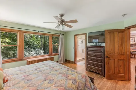 135 Holt Circle Highlands NC 28741