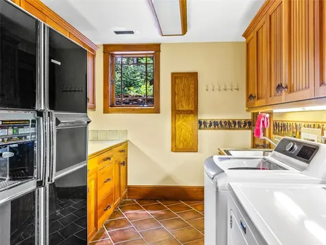 46 Mills Creek Drive Lake Toxaway NC 28747