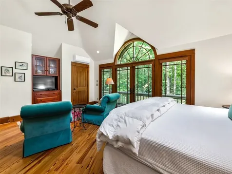 46 Mills Creek Drive Lake Toxaway NC 28747