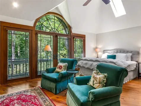 46 Mills Creek Drive Lake Toxaway NC 28747