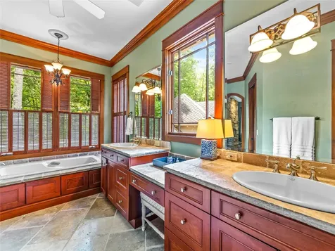 46 Mills Creek Drive Lake Toxaway NC 28747