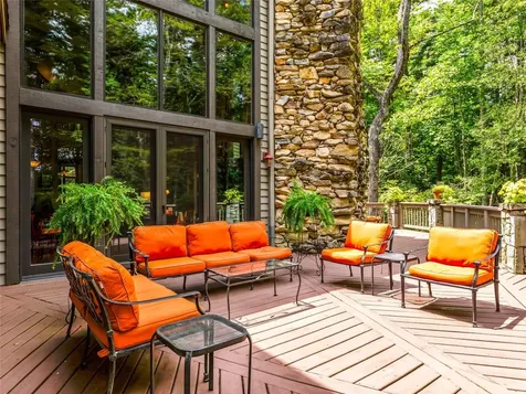 46 Mills Creek Drive Lake Toxaway NC 28747