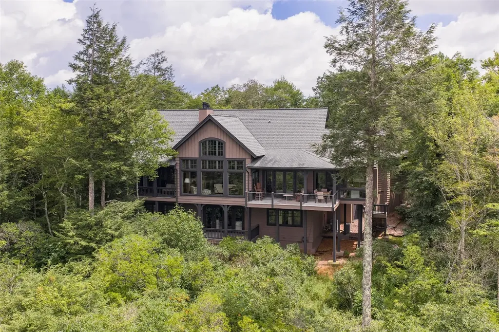871 Garnet Rock Trail Highlands NC 28741