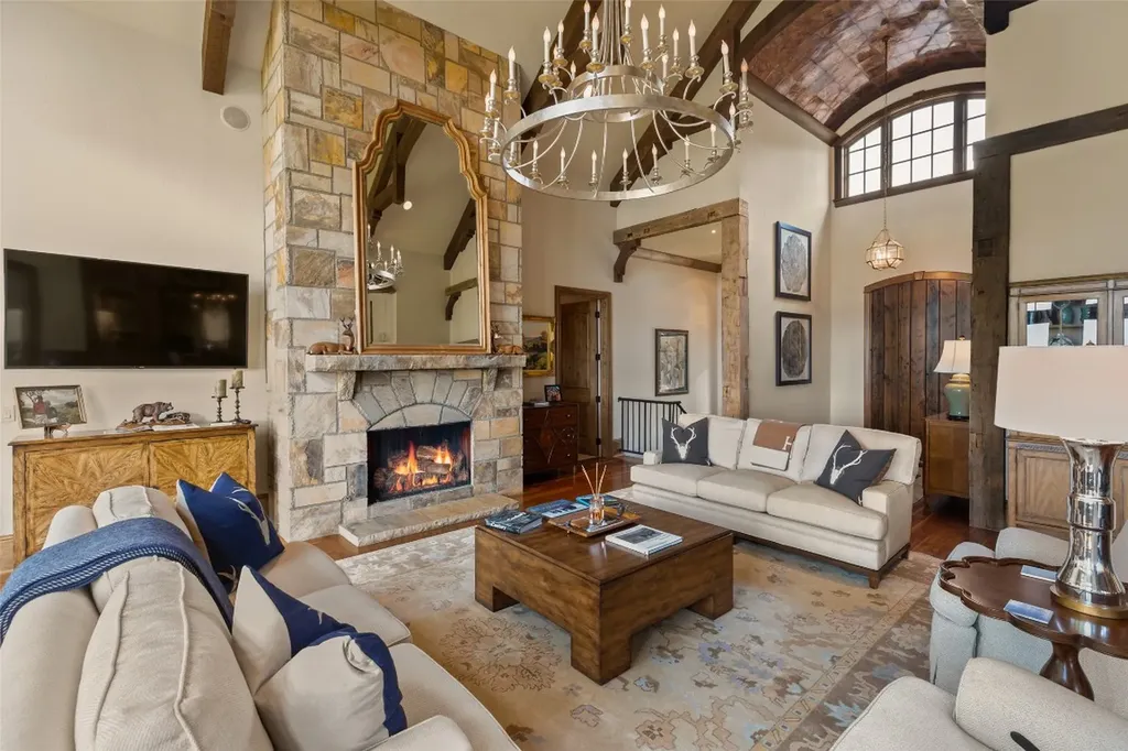 871 Garnet Rock Trail Highlands NC 28741