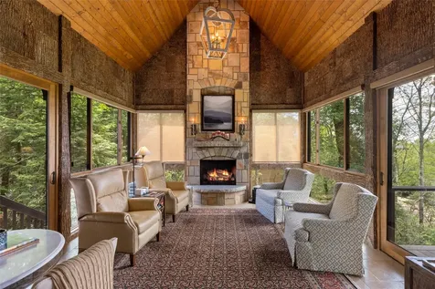 871 Garnet Rock Trail Highlands NC 28741