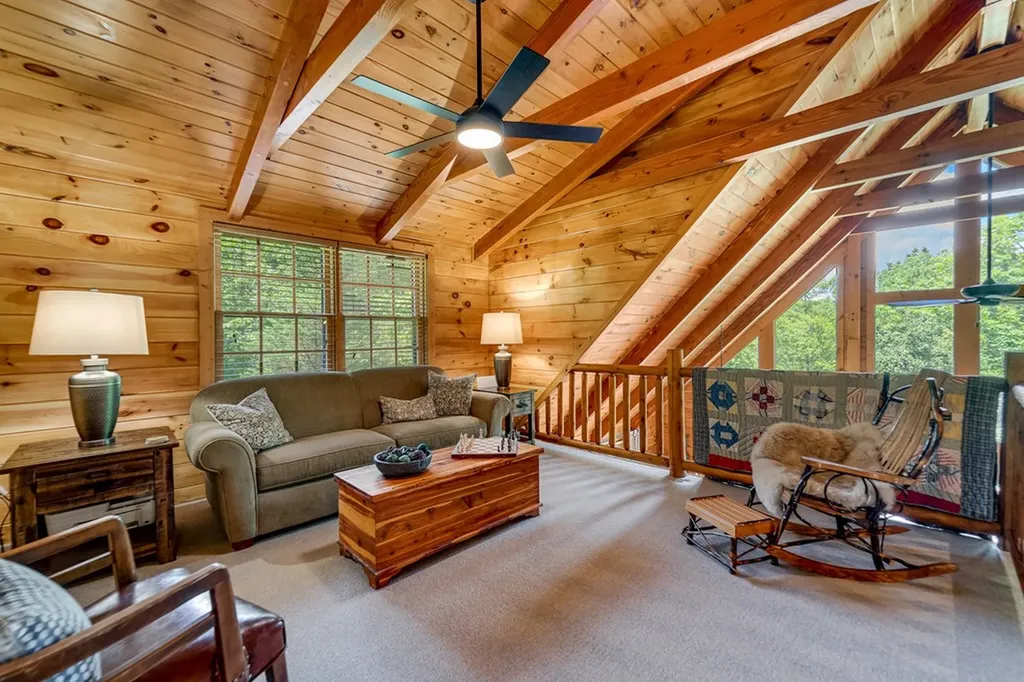 301 Cardinal Ridge Drive Highlands NC 28741