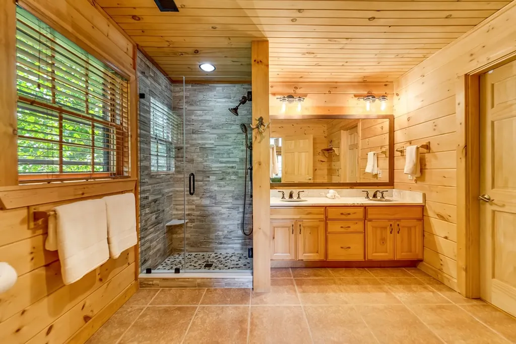 301 Cardinal Ridge Drive Highlands NC 28741