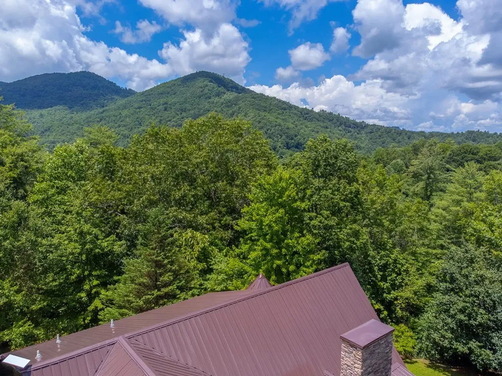 301 Cardinal Ridge Drive Highlands NC 28741