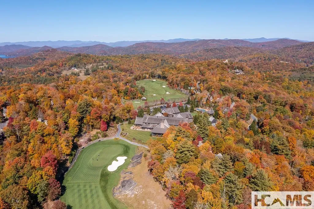 65 Cool Breeze Way Cashiers NC 28717