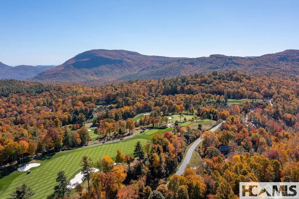 65 Cool Breeze Way Cashiers NC 28717
