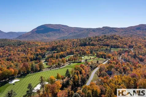 65 Cool Breeze Way Cashiers NC 28717