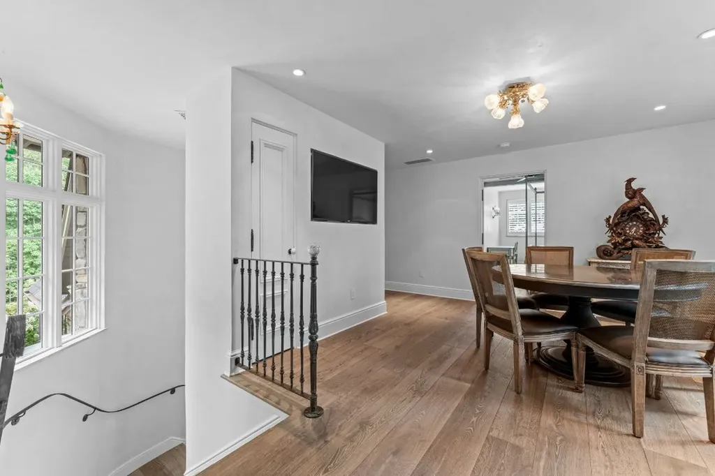 214 South Old Walhalla Road Highlands NC 28741