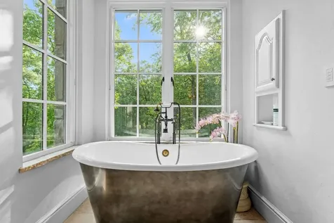 214 South Old Walhalla Road Highlands NC 28741