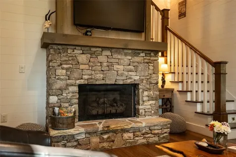 64 Outpost Trail Glenville NC 28736