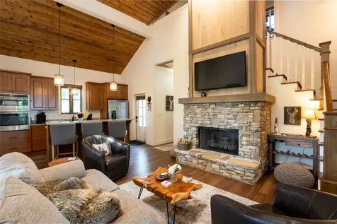 64 Outpost Trail Glenville NC 28736