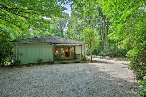 36 Devils Courthouse View Cashiers NC 28717