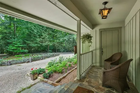 36 Devils Courthouse View Cashiers NC 28717