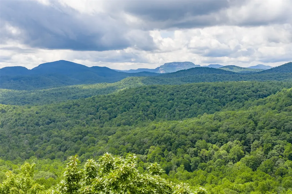 3 Whitewater Ridge Road Sapphire NC 28774