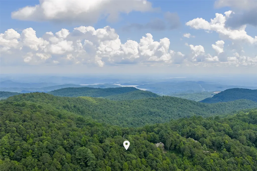 3 Whitewater Ridge Road Sapphire NC 28774