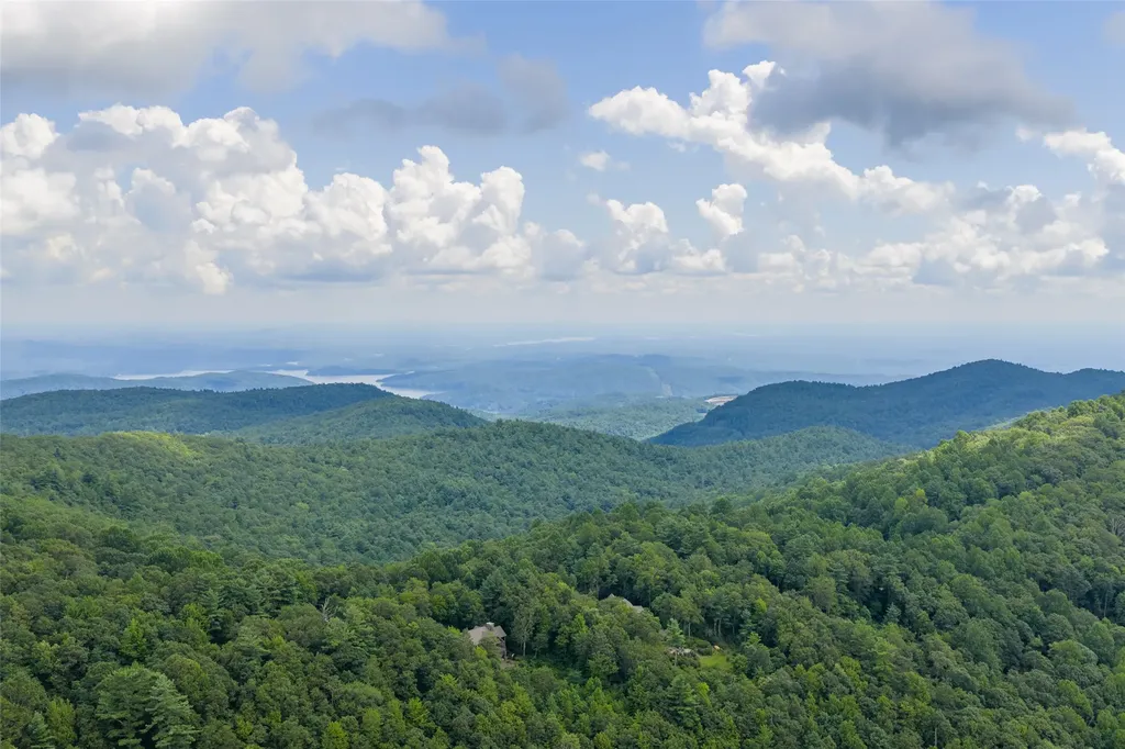 3 Whitewater Ridge Road Sapphire NC 28774