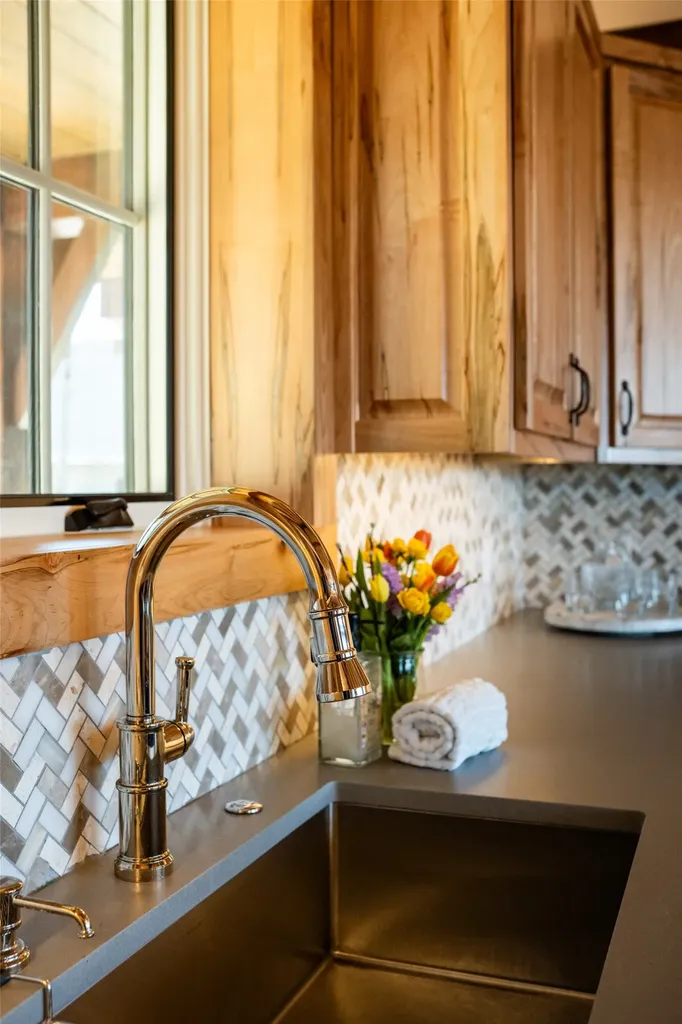 281 High Cliffs Road Cashiers NC 28717