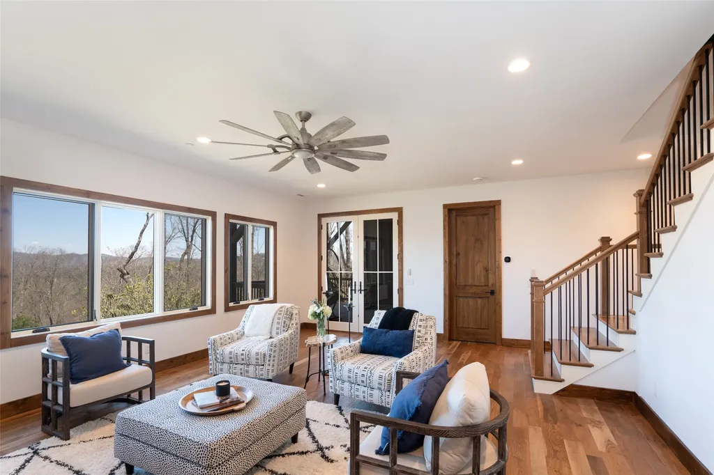 281 High Cliffs Road Cashiers NC 28717