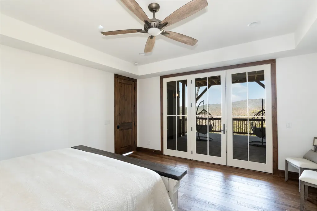 281 High Cliffs Road Cashiers NC 28717