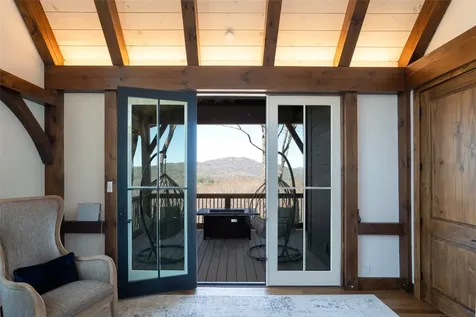 281 High Cliffs Road Cashiers NC 28717